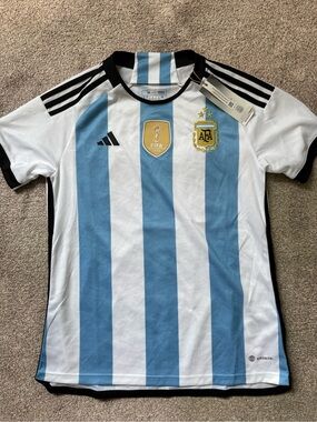 NWT Boys Adidas Argentina FIFA World Cup Soccer Jersey Size Medium Brand New
